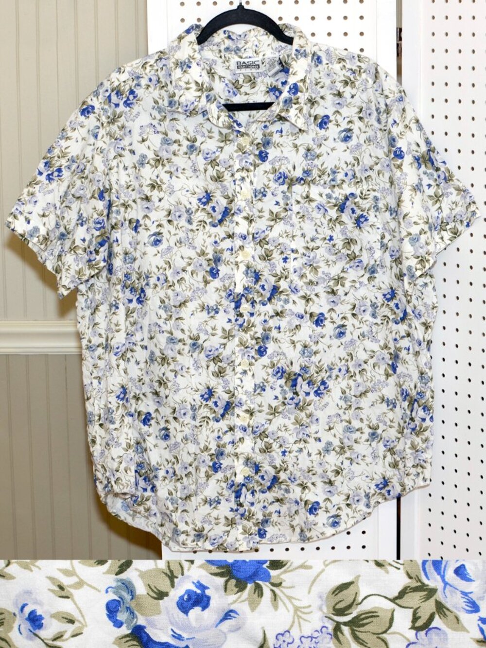 Vintage 90's Basic Editions 22W Button-Down Short Sleeve Sage & Blue Floral Top